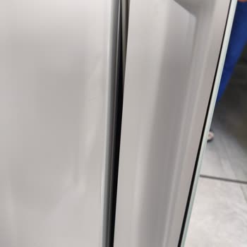 Defolu Buzdolabı İçin Tam Değişim Ve Garanti Süresinin Kesintiye Uğraması