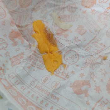 Popeyes Şubesinde Kalitesiz Ürün Ve Yanlış Çocuk Oyuncağı