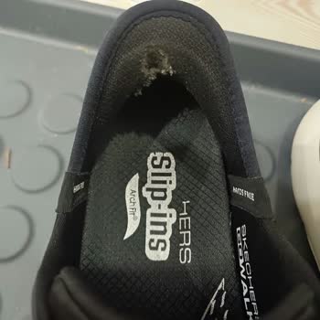 Skechers GO Walk Arch Fit 2.0 Valencia Ayakkabısının İç Astarında Hızlı Yırtılma Ve Değişim Talebi