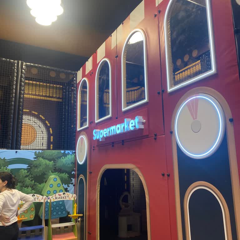 Emaar Playland'da Tutarsız Personel Tutumu Aileleri Mağdur Ediyor