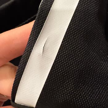 Adidas Çocuk Çantası Çatladı, Mağaza Kullanıcı Hatası Dedi Ve İadeyi Reddetti