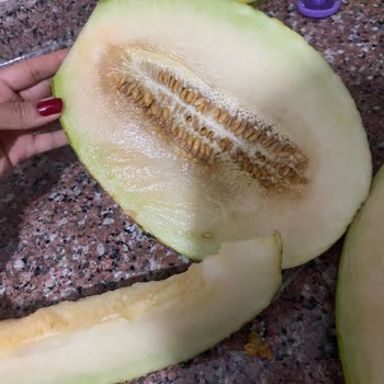 Migros Hemen Bozuk Kavun Ve İade Gecikmesi: Hijyen Sorunu