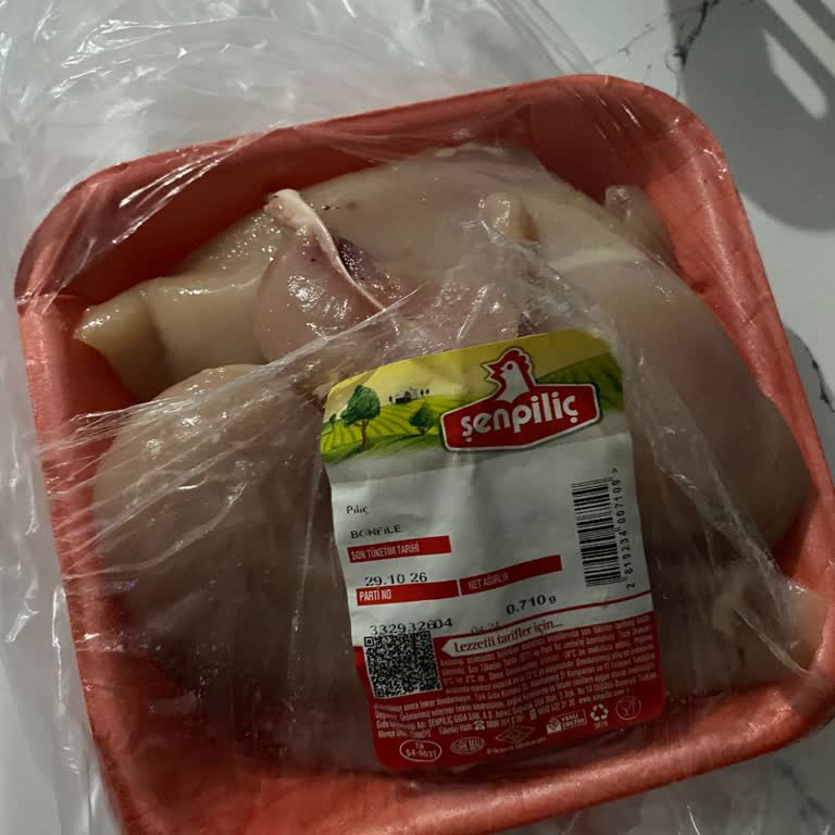 Şehzade Market Şenpiliç Tavuk Bonfilede Bozulmuş Koku Ve Gıda Güvenliği Endişesi