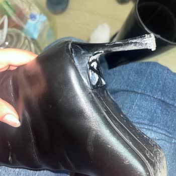 Rissoli Siyah Topuklu Çizmede Kırılan Topuk Ve Cevapsız Müşteri Hizmetleri