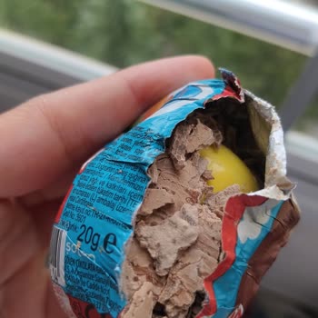 Ozmo Şölen Yumurta Kafalar Ürününün Renk Solması Ve Değişim Talebi