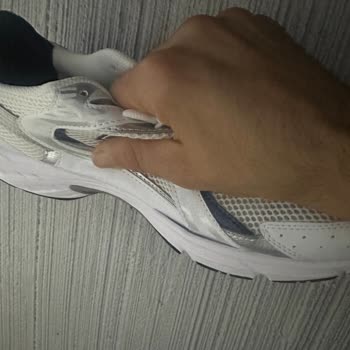 Migros’tan Gelen Defolu New Balance Ayakkabının Kutu Şartı Nedeniyle İadesi Reddedildi