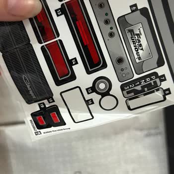 Lego Setinde Çıkartma Paketi Hatalı Ve Eksik