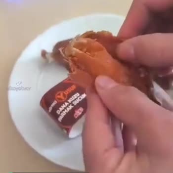 Köfteci Yusuf Sucuk Değil Yağ Kütlesi