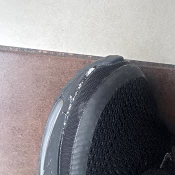 Nike Zoom Ayakkabısının Çok Kısa Sürede Yıpranması Ve Değişim İsteği