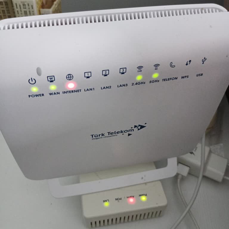 Kablo İnternet Kesintisi Ve Yetersiz Müşteri Bilgilendirmesi
