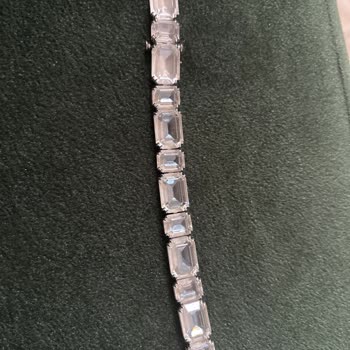 Swarovski Bileklikte Oksitlenme Ve Parlaklık Kaybı Garanti Kapsamında Çözülmedi