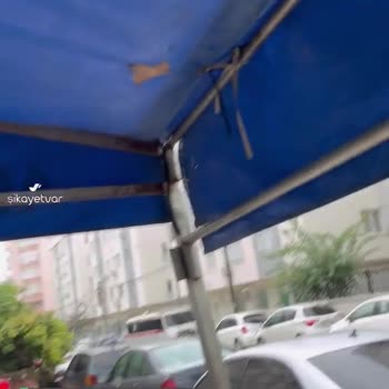 Adana Büyükşehir Belediyesi Cenaze Taziye Çadırı Delik Deşik Yağmurda Su Akıtıyor