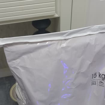 Açılmış Royal Canin Kedi Maması Paketi Ve Müşteri Hizmetleri İletişim Sorunu: İade Talebi