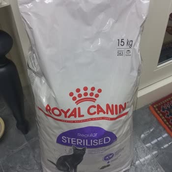 Amazon Delivered an Opened and Tampered With Royal Canin Cat Food Bag