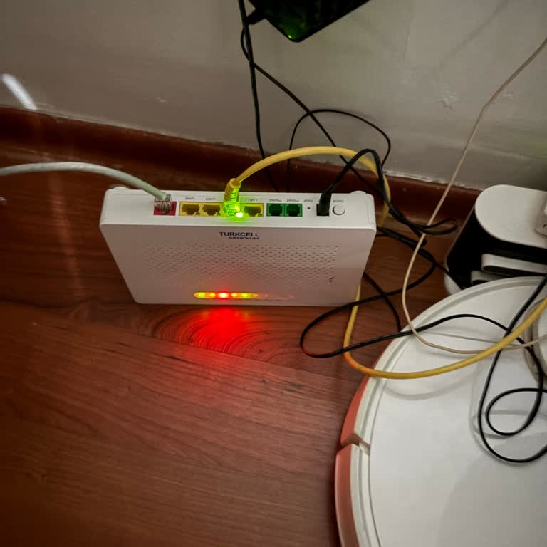 Fiber İnternet Kesintisi Ve Teknik Servis Gönderilmemesi