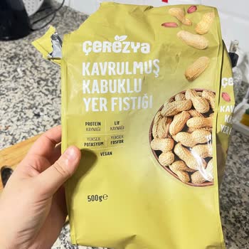 Çerezya Kabuklu Yer Fıstığında Ölü Arı: Hijyen Skandalı