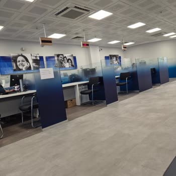 İş Bankası Şeyh Şamil Mah. Şubesinde Hizmet Yetersizliği Ve Uzun Bekleme