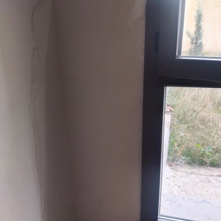 Su Baskını Ve Çatlaklar İçin TOKİ Düzeltme Talebi