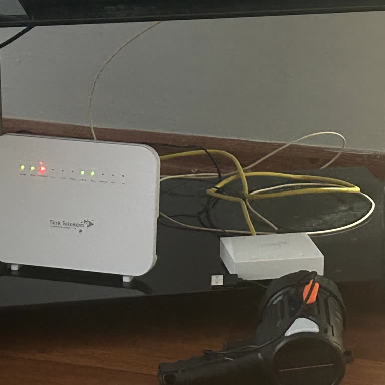 Şok Net İnternetsiz Kalan Müşteriye Saygısız Müşteri Temsilcisi Ve Çözüm Sunulamaması