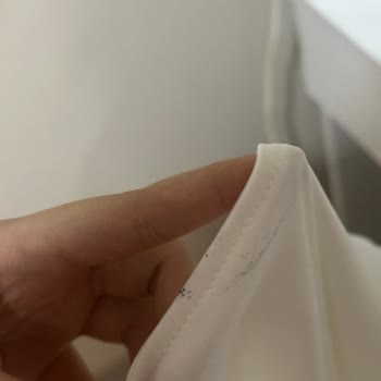 Beyaz Ürünlerdeki Lekeler Ve Kargo Ücretinin İadesi Talebi