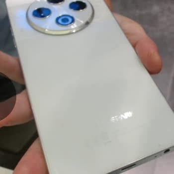 Garanti Kapsamındaki Telefonun Şarj Sorunu Çözülmedi Ve Kasa Değişimi İçin Ücret İsteniyor