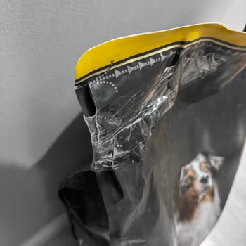 Amazon’da Açık Ve Yırtık Köpek Maması Paketi İçin İade Talebi