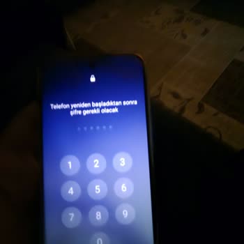 Şarj Aleti Olmadan Şifreli Sıfır Telefon İadesi Reddedildi