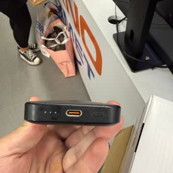 Bataryası Şişen Powerbank İçin Garanti Servisinde Çözüm Bulunamadı