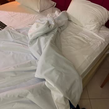 Jolly Tur Turunda Hijyenik Olmayan Otel Ve Çözüm Sunulmayan Konaklama Şikayeti