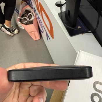 Batarya Şişmesi Nedeniyle Güvenlik Riski Taşıyan Powerbank İçin Garanti Çözümü Gerekiyor