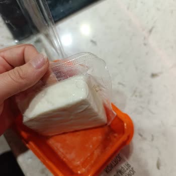 Migros Güzeloba Şubesinde Taciroğlu Peynirinde Saç Bulunması Ve İade Talebi