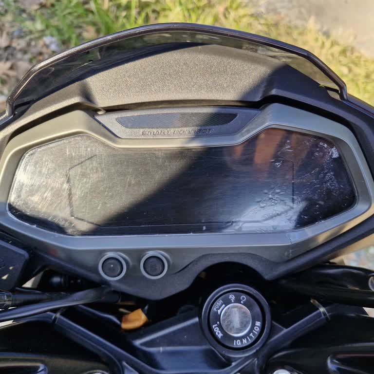 Bajaj Pulsar 125 Gösterge Camı Tek Parça Olarak Satılamıyor