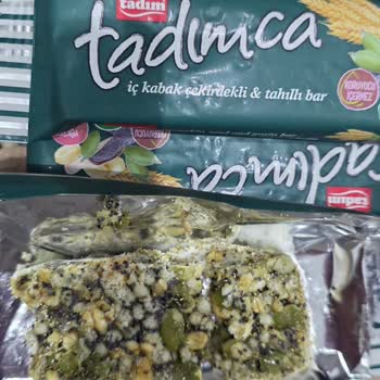 Sağlık İçin Tehlikeli Tadım Bar İçinde Canlı Kurtlar
