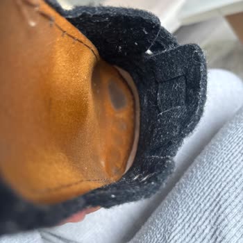 Twigy Terliklerde İç Yüzey Soyulması Ve Çorap Renk Geçmesi Sorunu