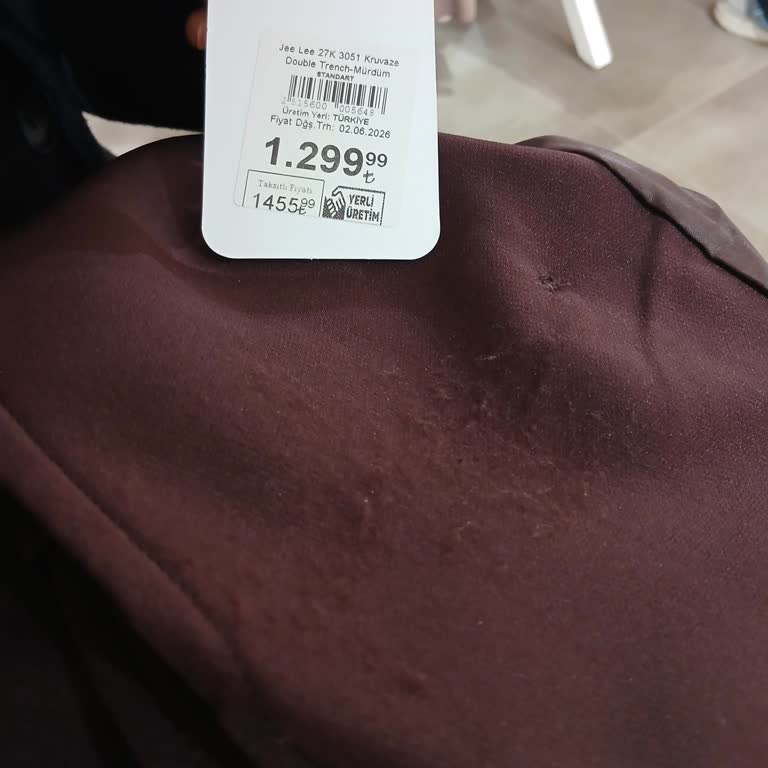 Giysa Mağazasında Fiş Olmadan Ayıplı Ceket Değişimi Reddedildi