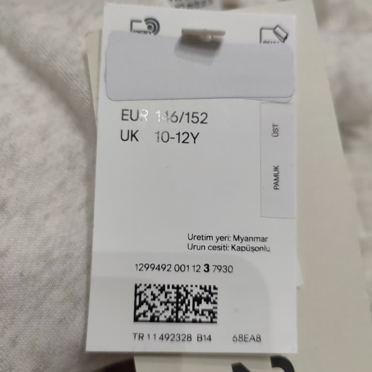Denizli Sinpaş AVM H&M Mağazasında Hediye Ürünün Beden Değişimi İçin Zorunlu Ek Alışveriş Şartı