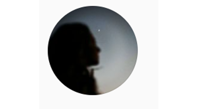 Butikom (Instagram: altinci.hissim) Logo