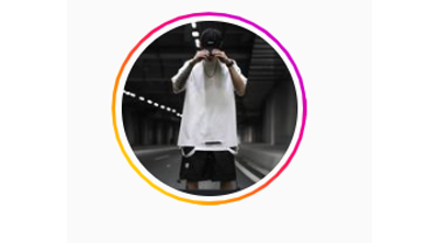 Kombinman (@kombinbaygiyim) Logo