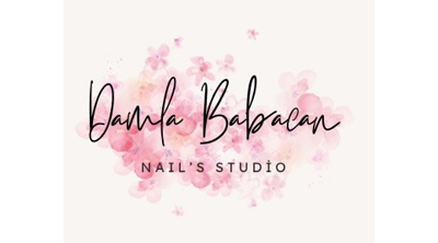 Damla Babacan Nail Art