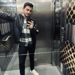 Sezer