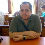 Enis