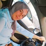 Gülümser