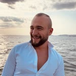 Özgür