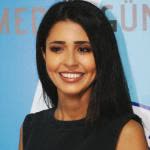 Özge