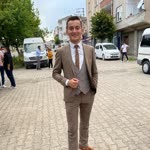 Özgür