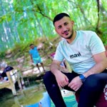 Özgür